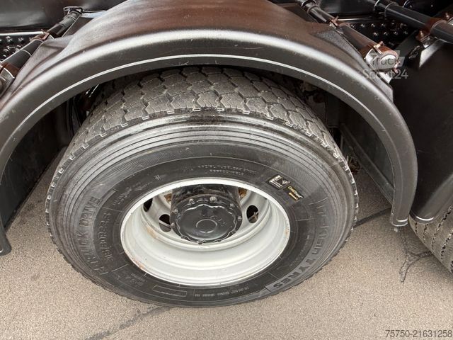 Otro MAN TGS 28.400  6x4-4 Atlas Kran, Funk, Meiller,