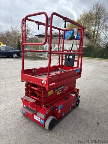 Scissor lift Iteco IM5080 6,90m Scherenarbeitsbühne