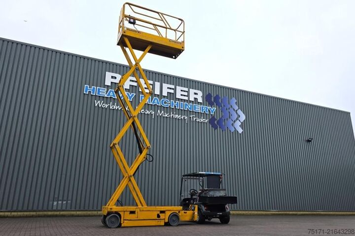 Scissor lift Haulotte Compact 8 As-Is, Electric, 8m Working Height, 350k