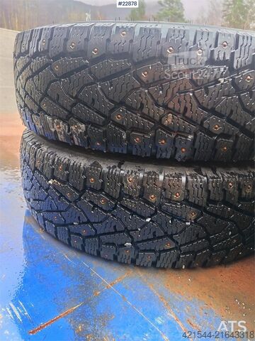 Flatbed Mercedes-Benz 616 CDI 5-seater flatbed truck as a repair object