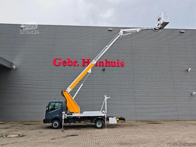 Plate-forme de levage Multitel MJ201 Nissan Cabstar 35.12 NT400