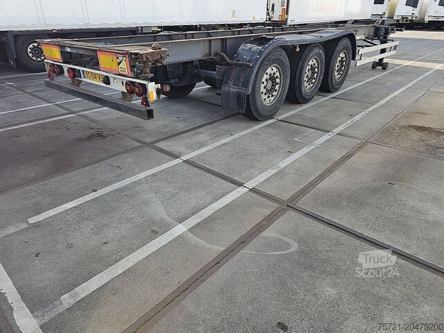 Transport de conteneurs PACTON T3-007