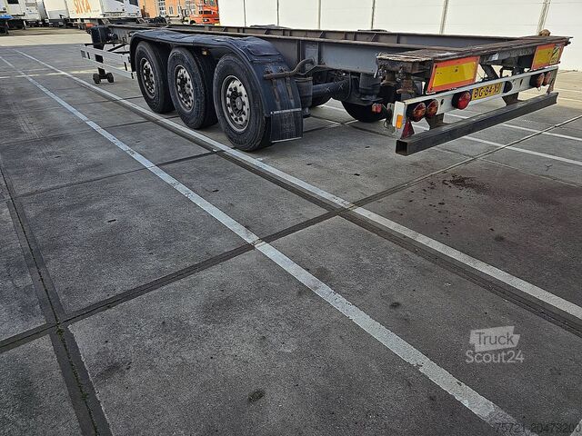 Transport de conteneurs PACTON T3-007