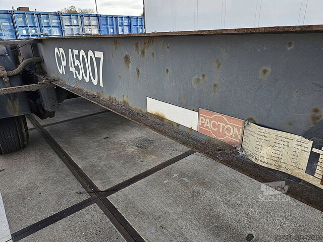 Transport de conteneurs PACTON T3-007