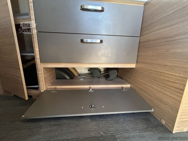 Semi-geïntegreerde camper Etrusco T 6.9 SF (2022) – Ford Transit 2.0 TDCi Manuale | Diesel | Semintegrato