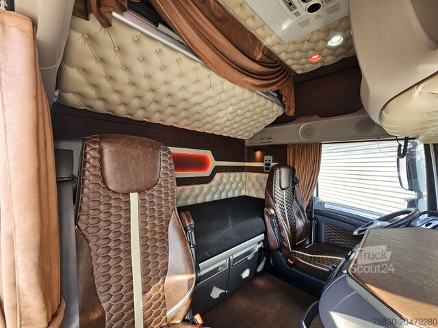 Standard-SZM DAF XF 480 4x2 SSC / RETARDER / SPECIAL INTERIOR