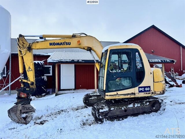 Koparka gąsienicowa Komatsu PC60-7 crawler excavator with powertilt and 3 buck