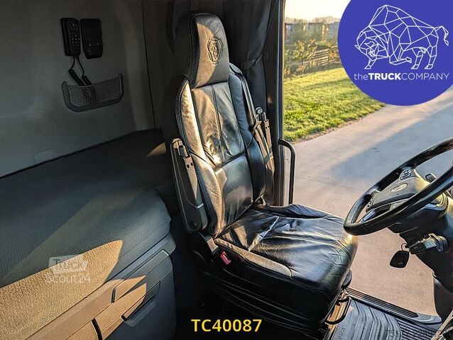 Estándar-SZM Scania S 520