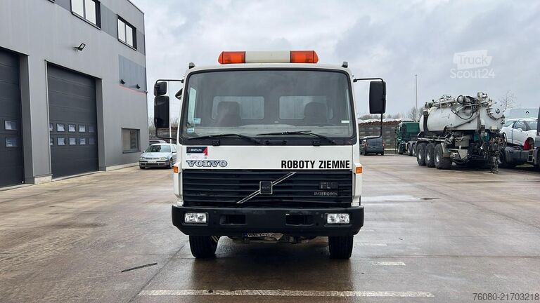 Ribaltabile Volvo FL 6 - 15 (MANUAL PUMP / POMPE MANUELLE / LAMES...