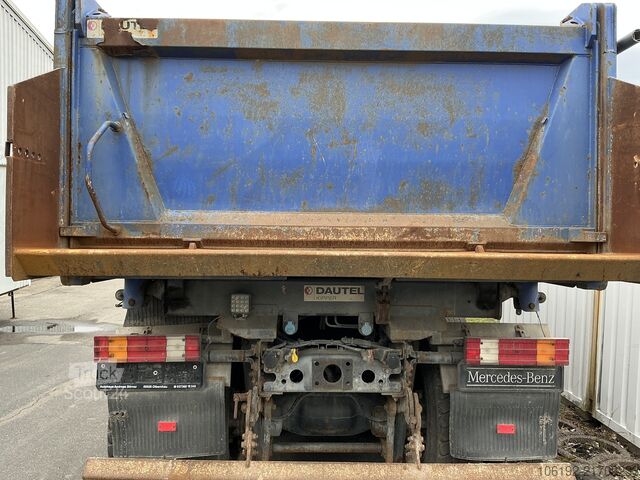 Kipper LKW Mercedes-Benz Axor 3243 3-Seiten-Kipper