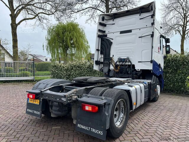 Стандарт-СЗМ Renault T HD001