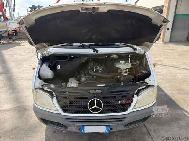  Mercedes-Benz SPRINTER