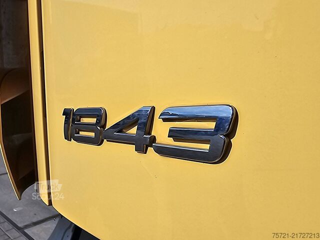 Standaard trekker MERCEDES-BENZ ACTROS 1843