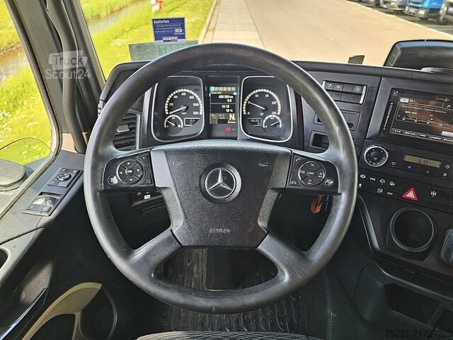 Standaard trekker MERCEDES-BENZ ACTROS 1843
