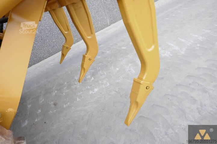 Bouteur Caterpillar D7E