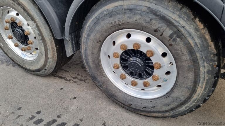 Тристранно самосвално ремарке Schwarzmüller M-Serie