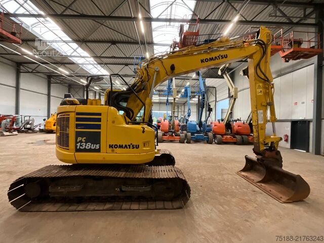 Paletli ekskavatör Komatsu PC 138 US-11