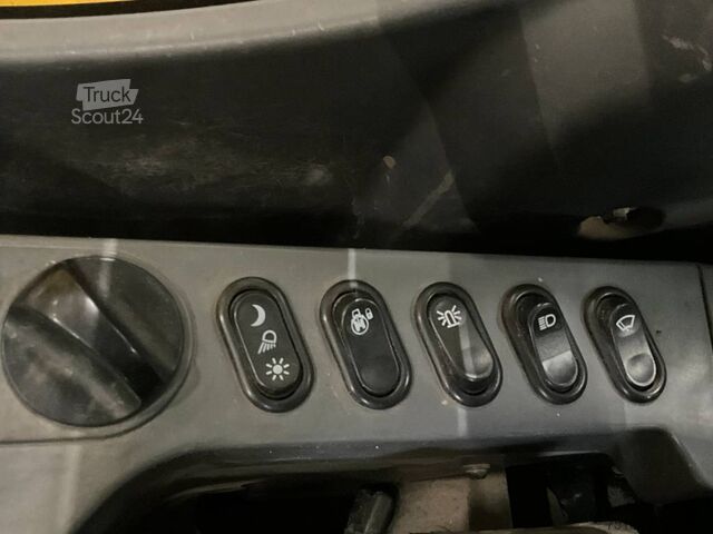 Pásový bagr Komatsu PC 138 US-11