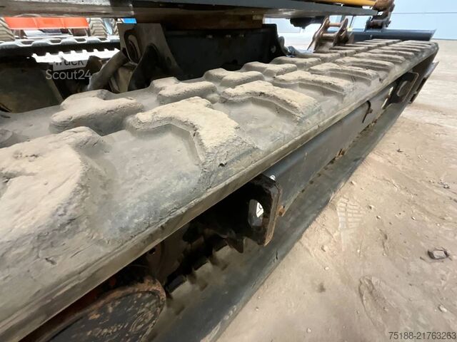 Minikoparka JCB 16 C-1