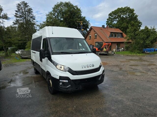 Yüksek tavanlı panelvan IVECO 35S16 HiMatic, Klima Automat, 1+2 Sitzer, AHK