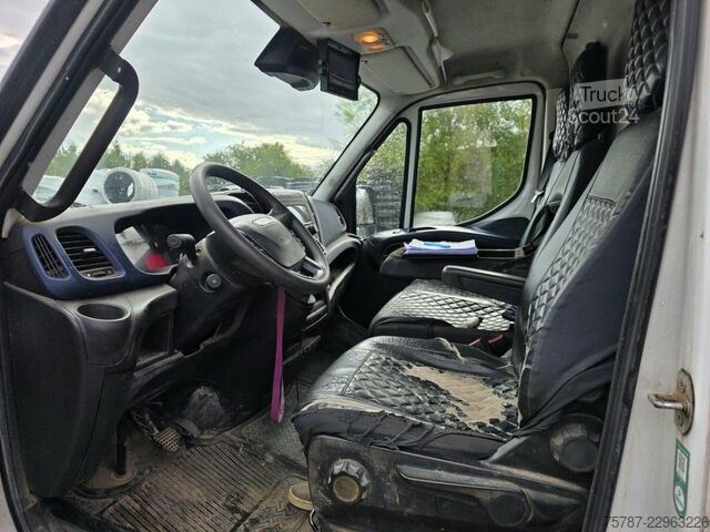 Yüksek tavanlı panelvan IVECO 35S16, 1+2 Sitzer, Klima Automat, Trennwand, AHK