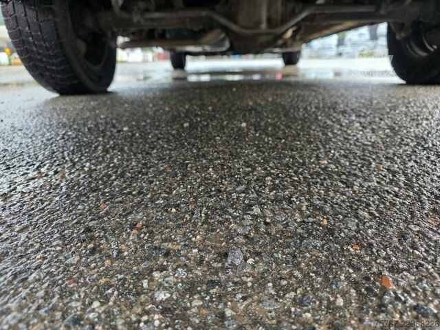 Yüksek tavanlı panelvan IVECO 35S16, 1+2 Sitzer, Klima Automat, Trennwand, AHK