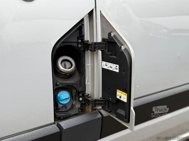 Furgão de painéis FORD Transit Custom 2.0 TDCi L1H1 Trend Automatik