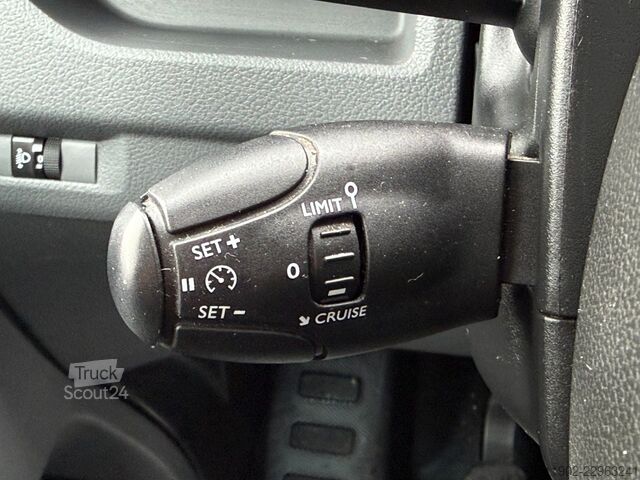 Skåpbil Citroën Jumpy 1.6 BlueHDi 95 Club XS L1H1 Klima Navi AHK