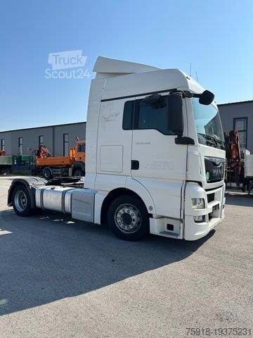 Standard tractor unit MAN 18.440 MEGA Retarder Dach Klima