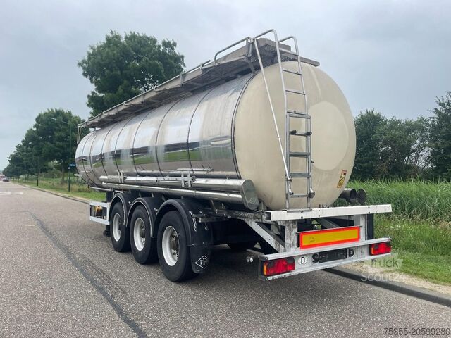 Nádrž Feldbinder TSA 31.3-3 ADR / L4BH / 31.000 L / 3 Kammer (12...