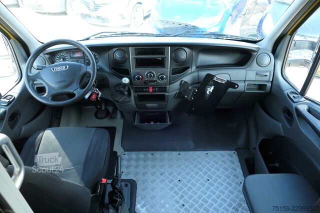 Dostavno vozilo s kesonom iveco Daily 35 S11 C30C AUTOMATIK KAMERA Regale LUFT DURCHGANG EURO-5 CoC