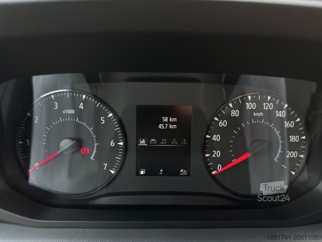 Abschleppwagen RENAULT Master Abschleppwagen AHK 3,5 VDI 2700