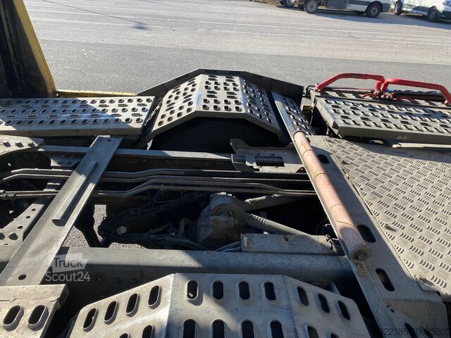 Automašīnu transportēšanas kravas automašīna MERCEDES ACTROS 1836