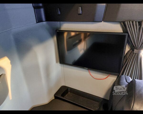 Standardni vlačilec MAN TGX 18 2021 - tgx 18.540 4x2 BL S