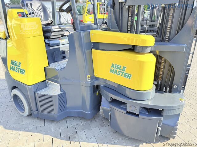 Dar koridorlu forklift Combilift AISLE MASTER TRIPLEX 8500 FREE LIFT TOP1