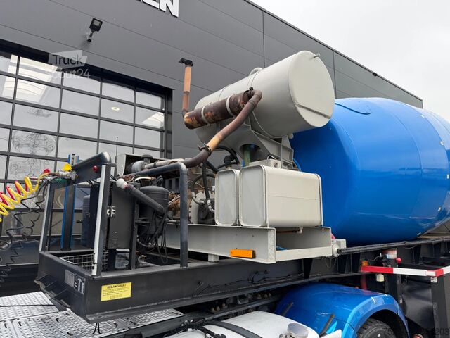 Standard-SZM DAF XF 105 460 + Mixeroplegger 14 M3 met Motor