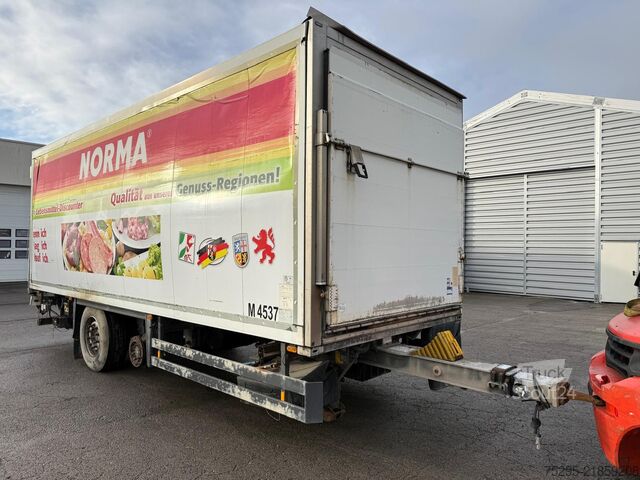 Vehicul comercial Schmitz Cargobull 2 Achs Tandem Koffer Durchladesystem LBW defekt