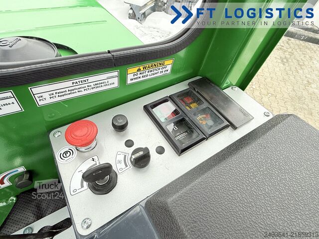 رافعة شوكية رباعية الاتجاهات Combilift C3000 DIESEL WIDE FORK POSITIONER DUPLEX