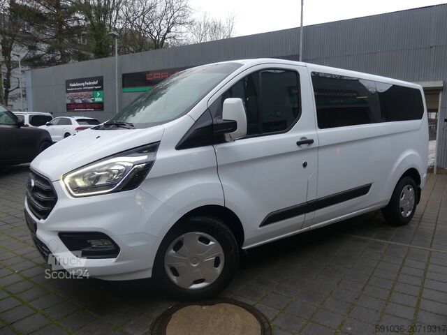 Dobozos furgon ford Transit Custom 2.0 TDCI L2 Lang 9SITZER/AHK/NAVI