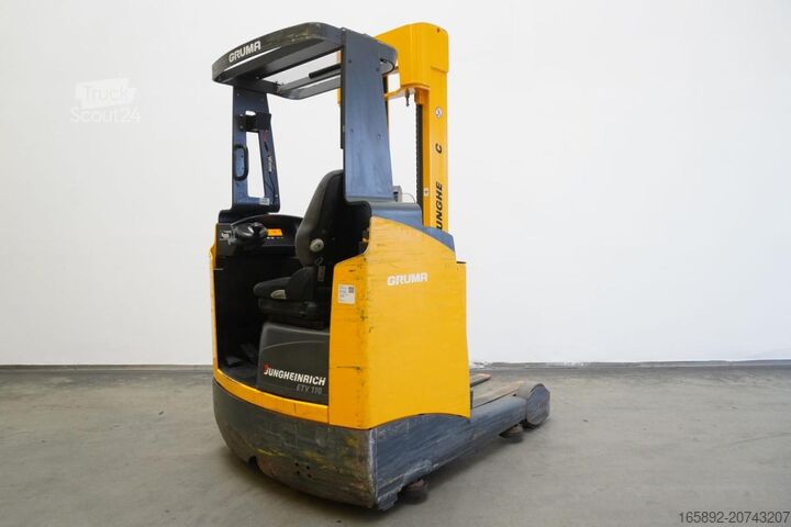 Wózek wysokiego składowania Jungheinrich ETV116