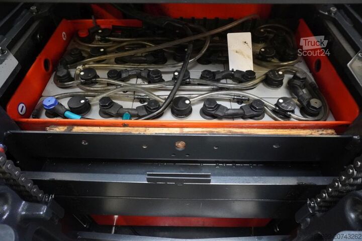 Rankinis krautuvas Linde D 12 S 1164