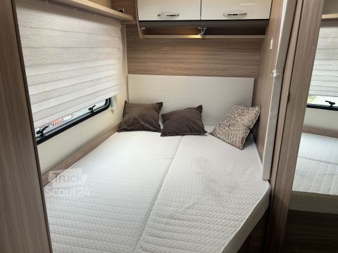 Ημιενσωματωμένο αυτοκινούμενο τροχόσπιτο Bürstner Limited T 660