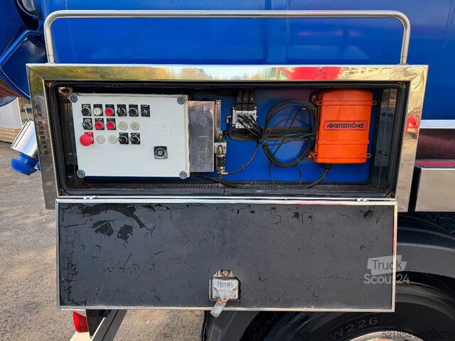 Vehículo de succión Volvo FM 420 6x2*4, 15m3 Sludge / Vacuum-truck, 2010