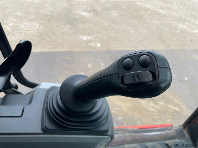 Pelle sur chenilles Caterpillar 325 F LCR