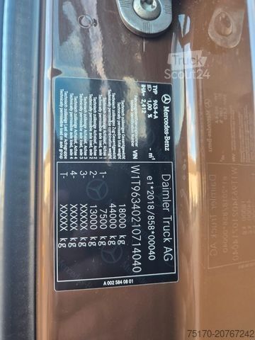 Standart çekici ünitesi MERCEDES-BENZ Actros 1848 LS Öl-Retarder Standklima BigSpace