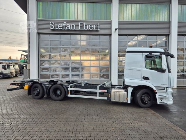 Camion con cassone intercambiabile MERCEDES-BENZ Actros 2546 L 6x2 Lenkachse PPC HPEB Navi