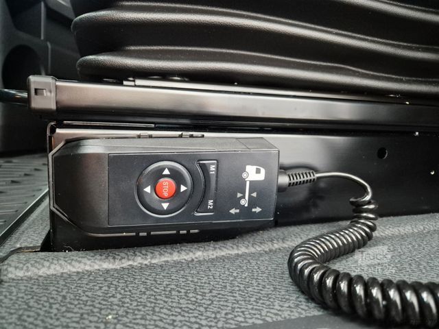 Standart çekici ünitesi MERCEDES-BENZ Actros 1848 LS Öl-Retarder Standklima