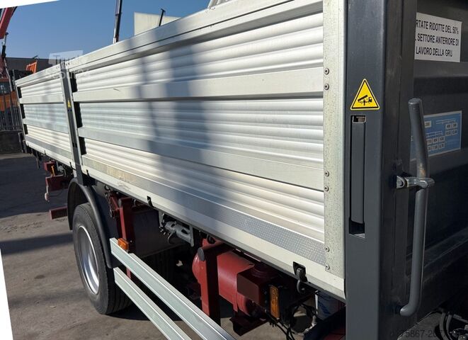 Tipper truck Iveco EUROCARGO 120E21