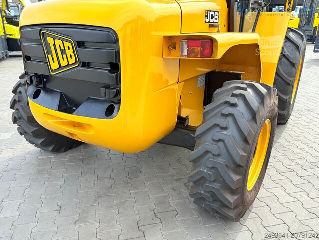 Terenski viličar JCB 940 / TRIPLEX 4500 / FREE-LIFT NEW TIRES