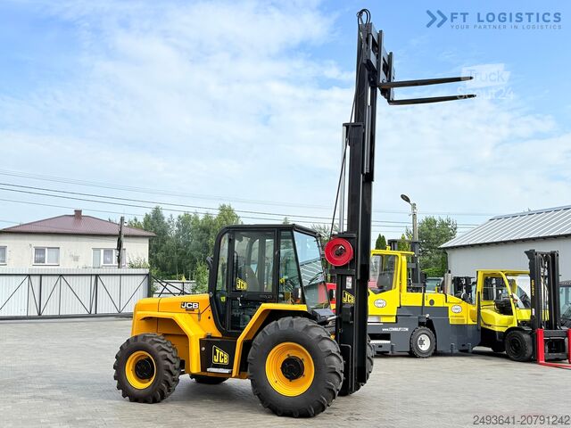 Terenski viličar JCB 940 / TRIPLEX 4500 / FREE-LIFT NEW TIRES
